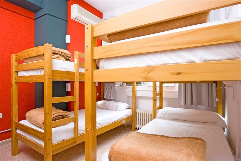 Euromadrid Hostel Εξωτερικό φωτογραφία