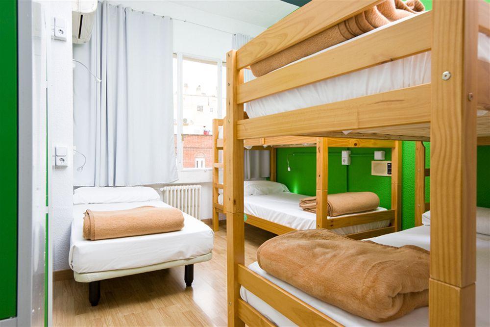Euromadrid Hostel Εξωτερικό φωτογραφία