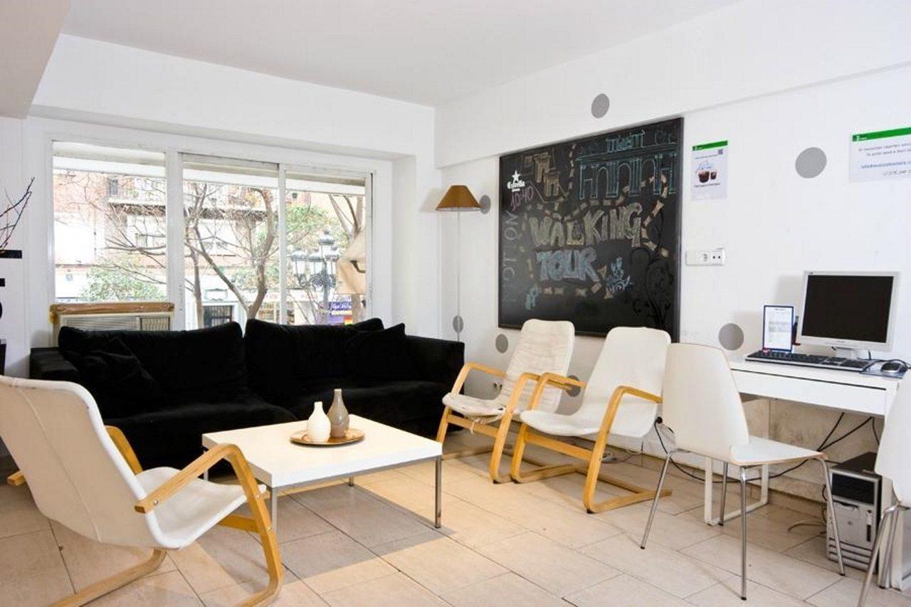 Euromadrid Hostel Εξωτερικό φωτογραφία