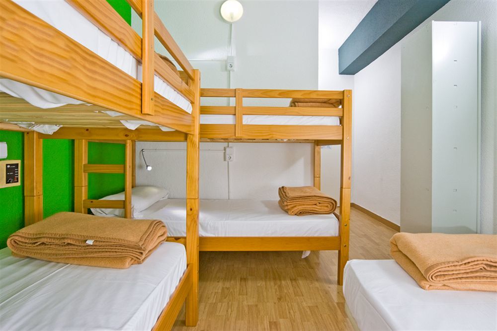 Euromadrid Hostel Εξωτερικό φωτογραφία