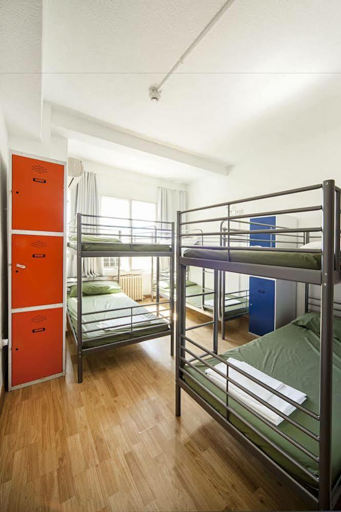 Euromadrid Hostel Εξωτερικό φωτογραφία